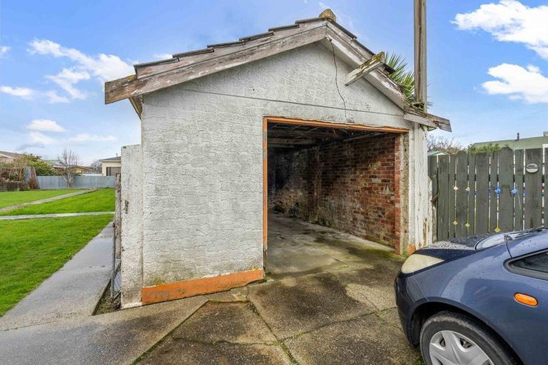 Photo of property in 7 Johnston Street, Gore, 9710
