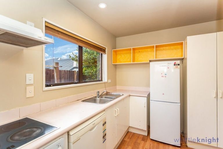 Photo of property in 4/9 Elizabeth Street, Riccarton, Christchurch, 8011