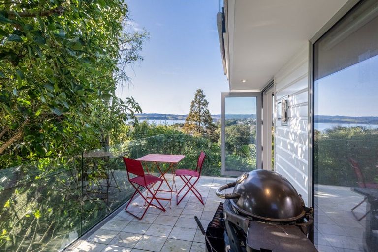 Photo of property in 7 Fenton Terrace, Cockle Bay, Auckland, 2014