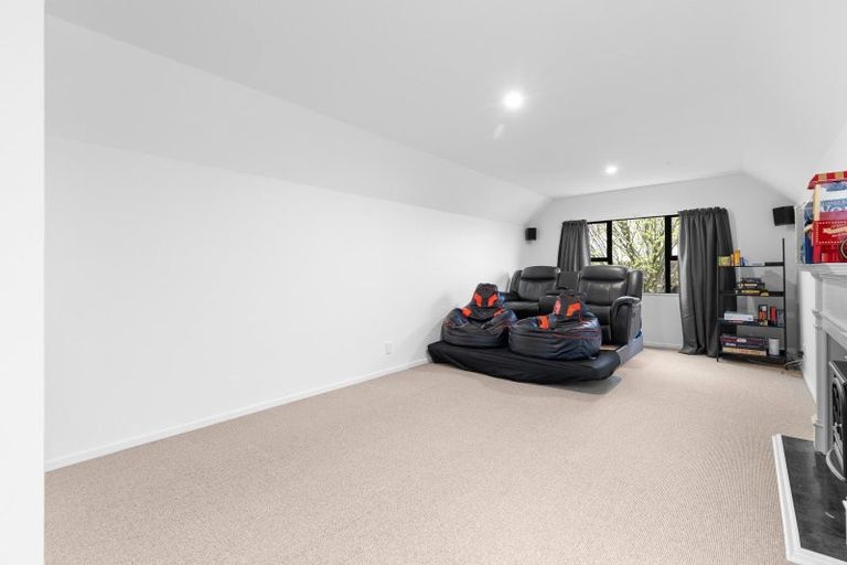 Photo of property in 113 John F Kennedy Drive, Milson, Palmerston North, 4414