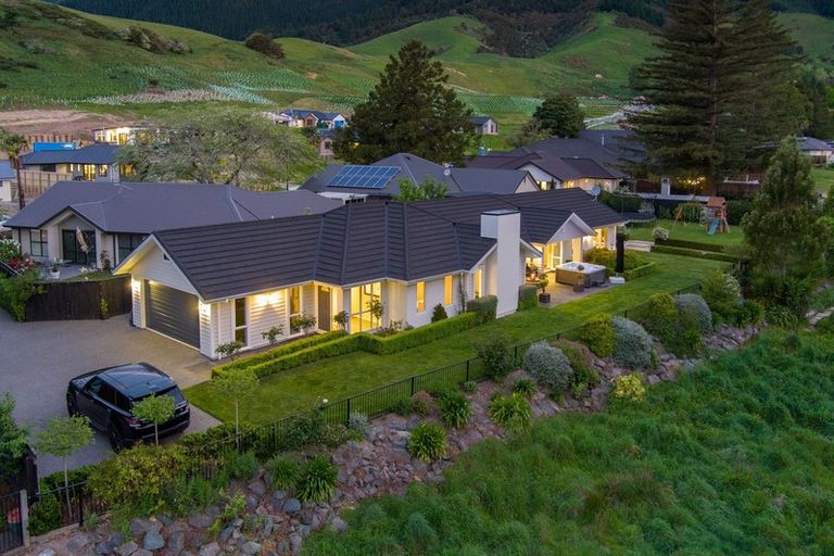 Photo of property in 48 Sunningdale Drive, Stoke, Nelson, 7011