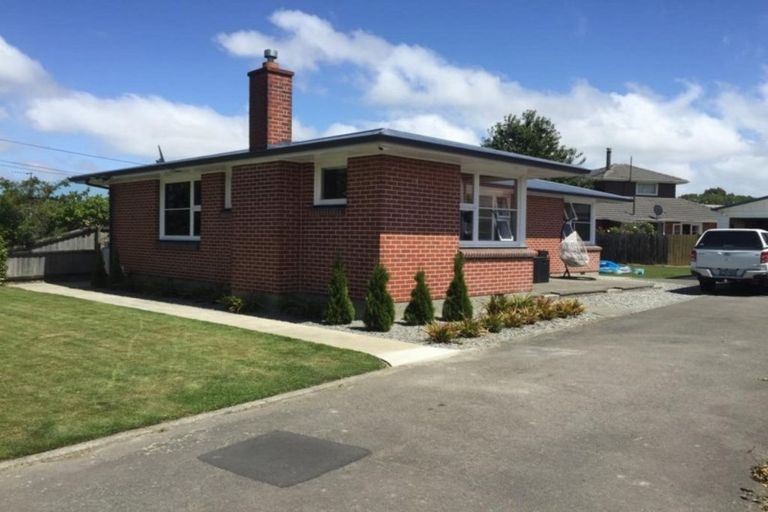 Photo of property in 24 Stackhouse Avenue, Bishopdale, Christchurch, 8053
