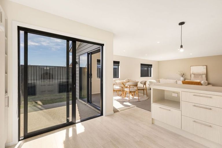 Photo of property in 10 Waddell Street, Lake Hawea, 9382