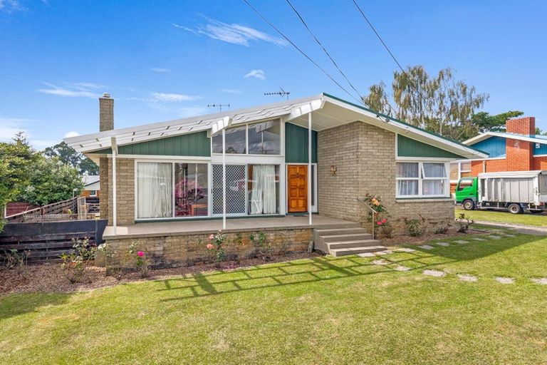 Photo of property in 30 Garden Heights Avenue, Glenview, Hamilton, 3206