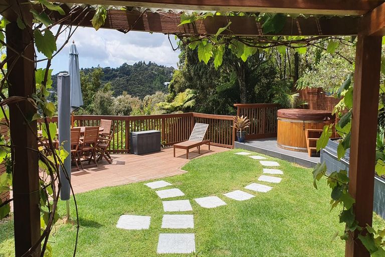 Photo of property in 108 Te Haumi Drive, Paihia, 0200