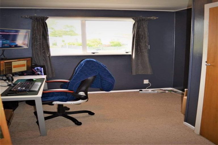 Photo of property in 37 Waterford Drive, Winton, 9720