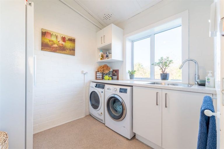 Photo of property in 54 Trafalgar Street, Maori Hill, Timaru, 7910