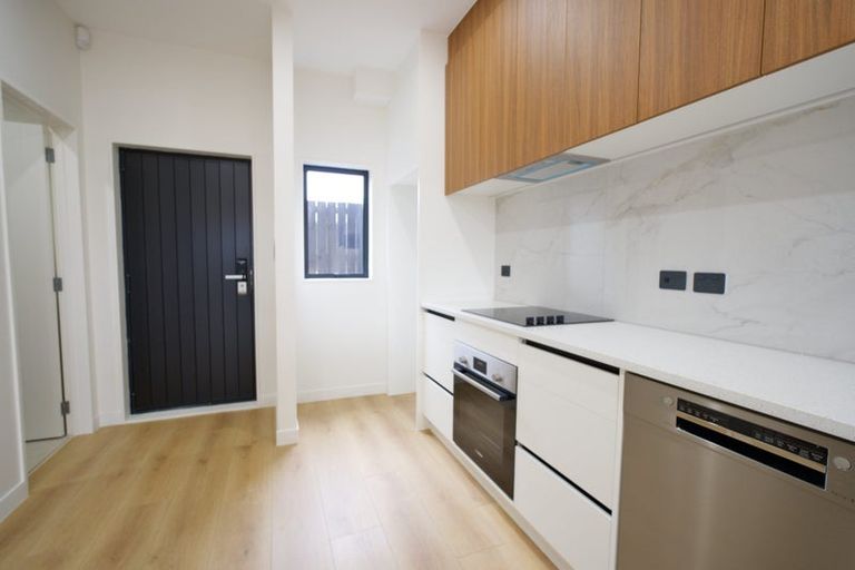 Photo of property in 74d Burundi Avenue, Clendon Park, Auckland, 2103