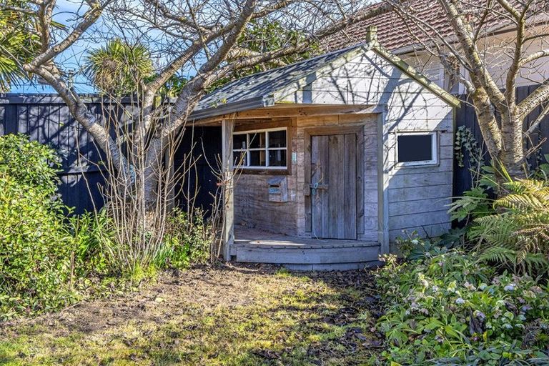 Photo of property in 345 Eastern Terrace, Sydenham, Christchurch, 8023