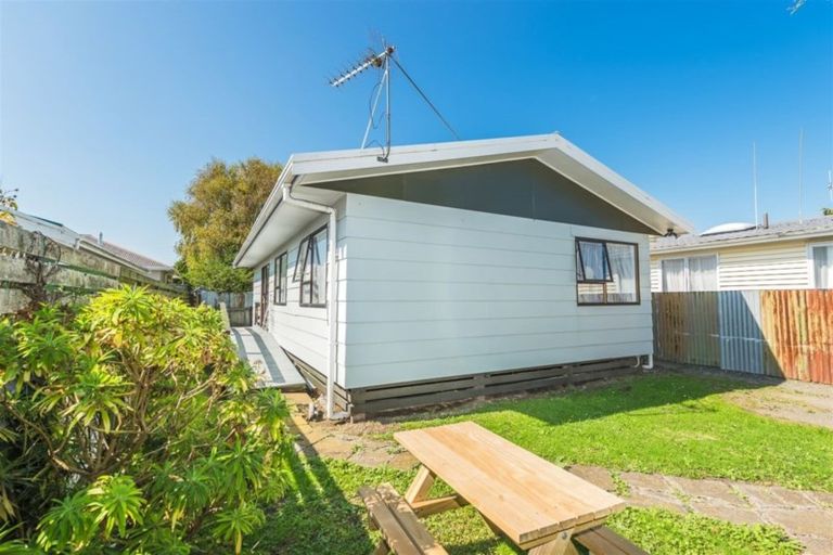 Photo of property in 8a Niblett Street, Whanganui, 4500