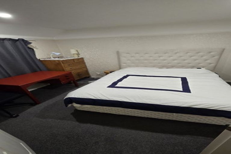 Photo of property in 5 Huia Place, Hutt Central, Lower Hutt, 5010