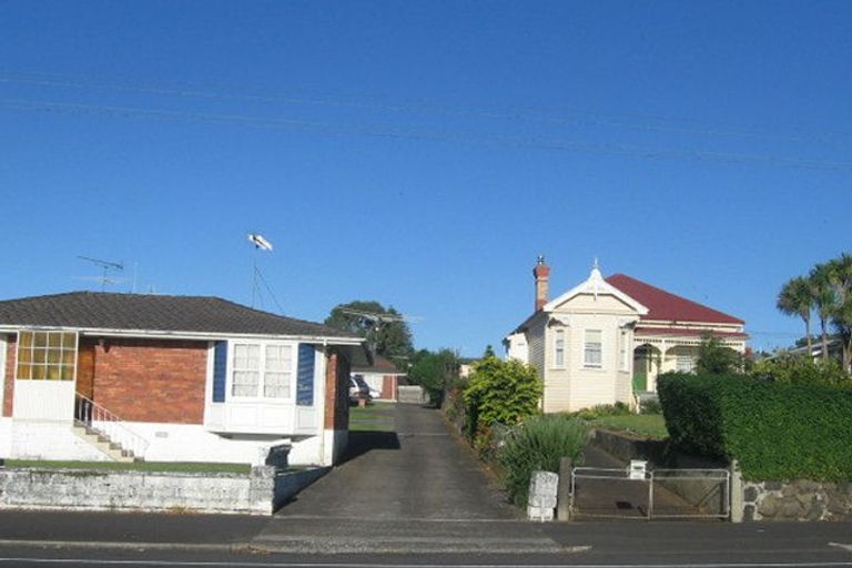 Photo of property in 10/346 Onehunga Mall, Onehunga, Auckland, 1061