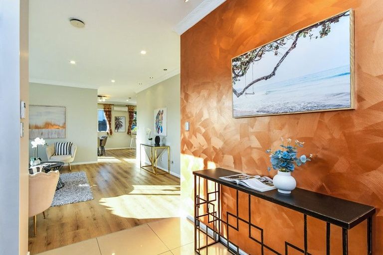 Photo of property in 12 Janway Avenue, Flat Bush, Auckland, 2016