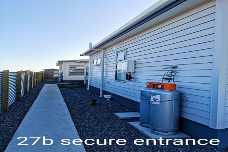 Photo of property in 27 Matai Street, Castlecliff, Wanganui, 4501