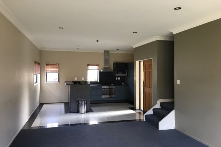 Photo of property in 406a East Tamaki Road, East Tamaki, Auckland, 2013