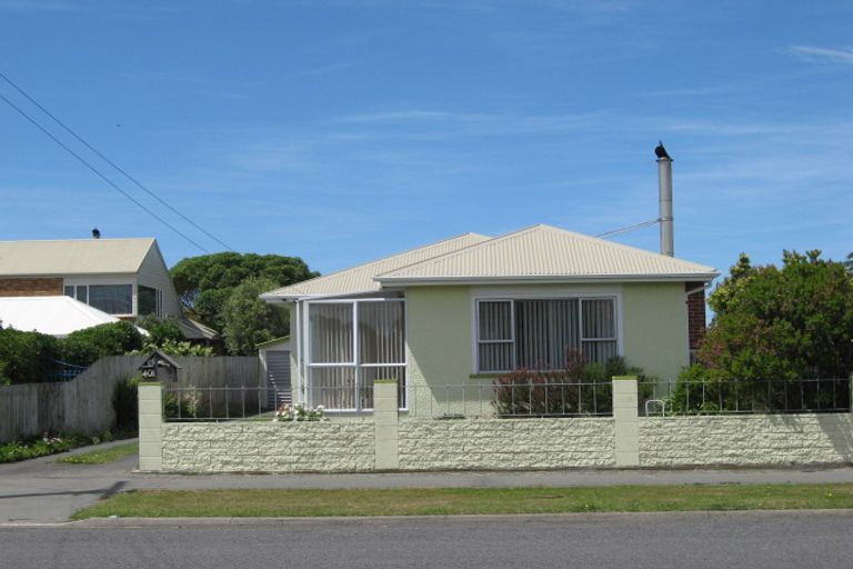 Photo of property in 401 Estuary Road, South New Brighton, Christchurch, 8062