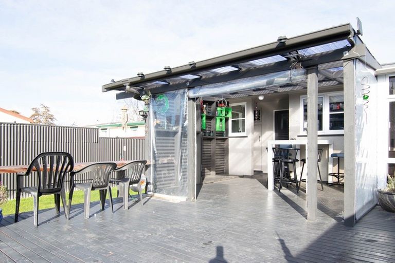 Photo of property in 75 Botanical Road, Takaro, Palmerston North, 4412