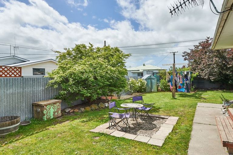 Photo of property in 1 Blenheim Place, Feilding, 4702