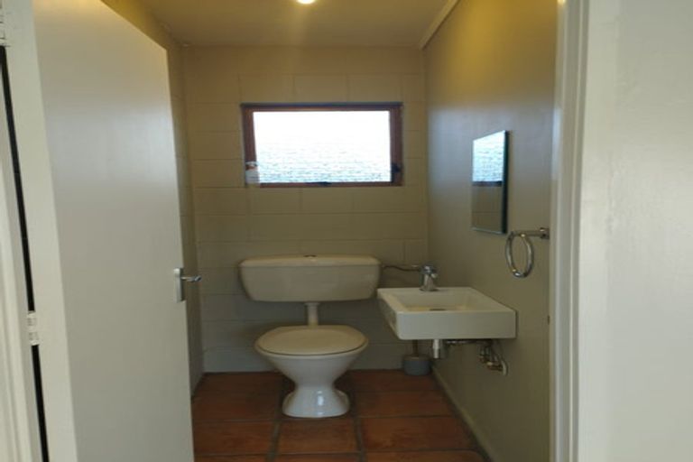 Photo of property in 3/772 Beach Road, Browns Bay, Auckland, 0630