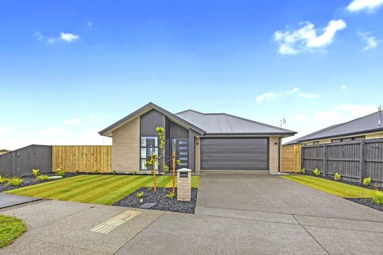 Photo of property in 3 Benrogan Drive, Halswell, Christchurch, 8025