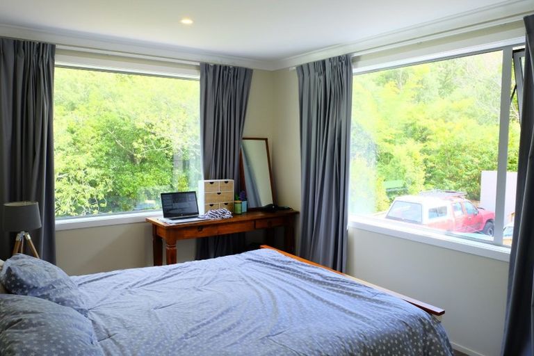 Photo of property in 3/102 Chester Road, Tawa, Wellington, 5028