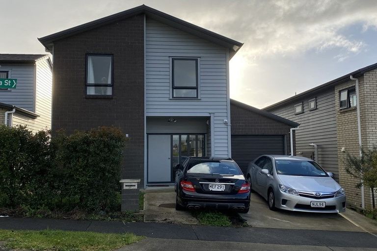 Photo of property in 37 Ipukarea Street, Weymouth, Auckland, 2103