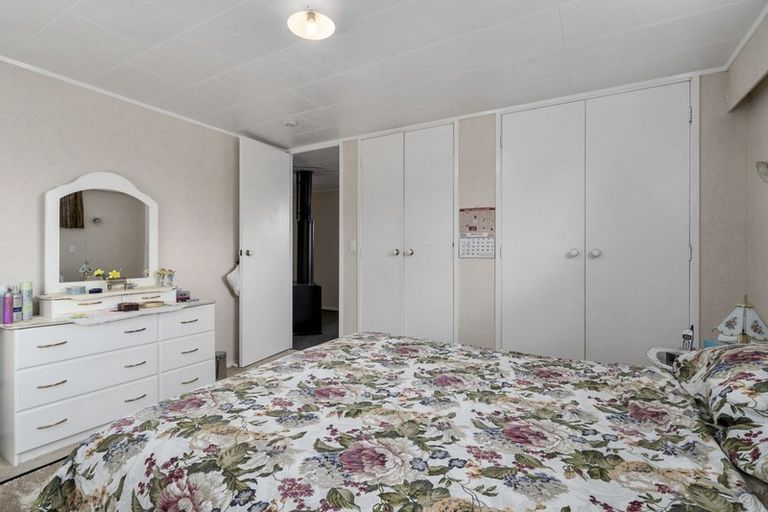 Photo of property in 94 Gillespies Line, Cloverlea, Palmerston North, 4412