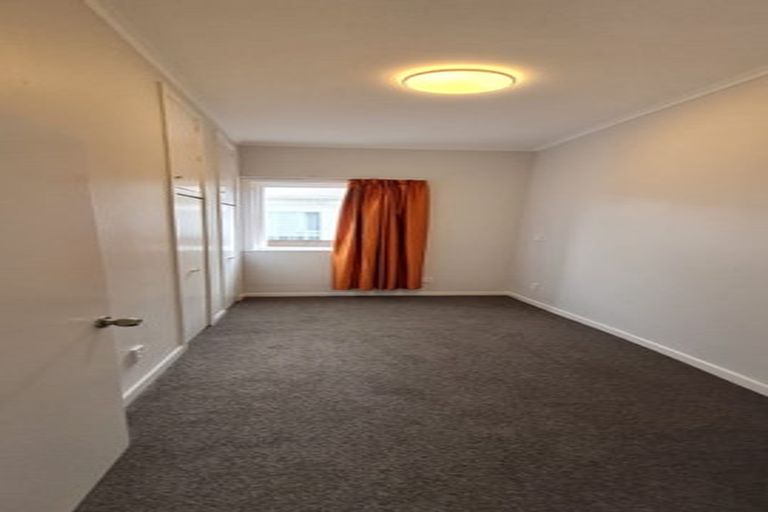 Photo of property in 9 Lipman Street, Mount Victoria, Wellington, 6011