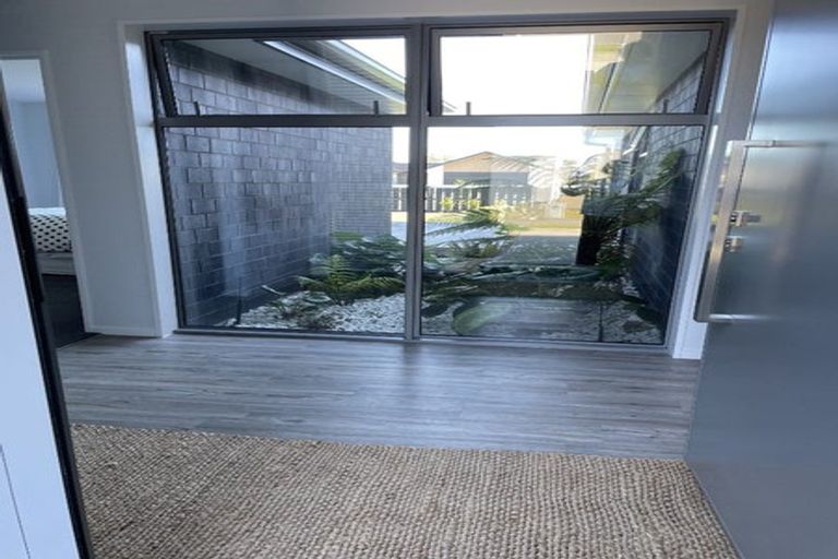 Photo of property in 15 Medusa Lane, Pegasus, 7612