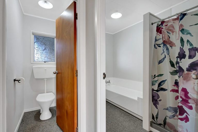 Photo of property in 224 Parklands Avenue, Bell Block, New Plymouth, 4312