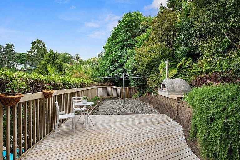 Photo of property in 22b Mariposa Crescent, Birkenhead, Auckland, 0626