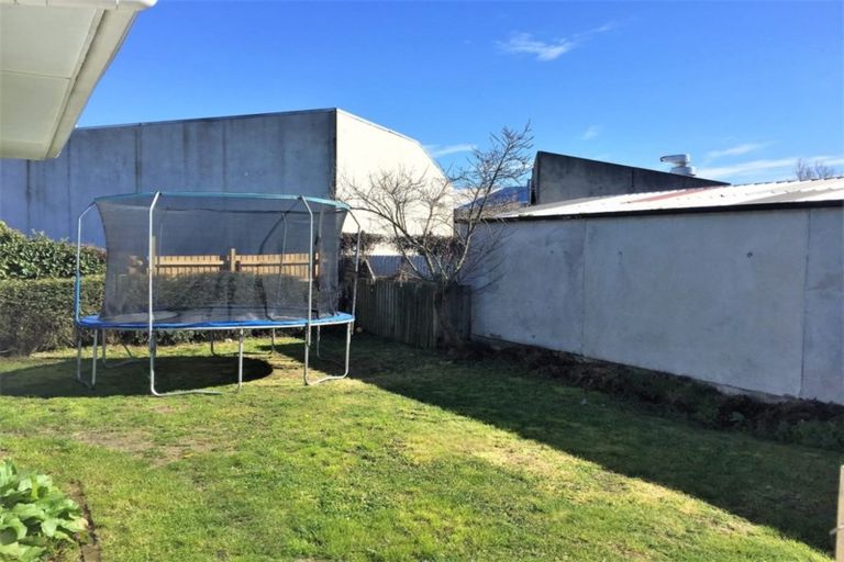 Photo of property in 6a Tanner Street, Woolston, Christchurch, 8023