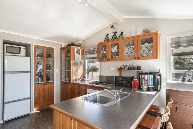 Photo of property in 7a School Road, Tuakau, 2121