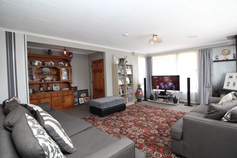 Photo of property in 19 Island View Road, Western Heights, Rotorua, 3015