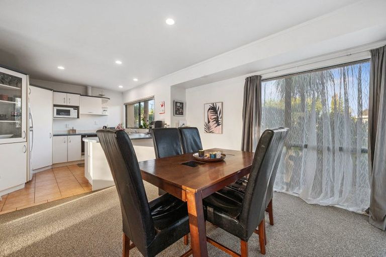 Photo of property in 1/112 Parkhurst Road, Parakai, 0830