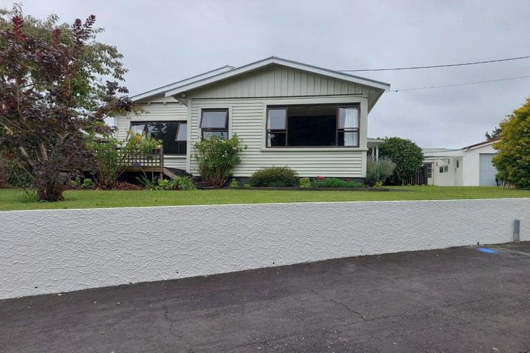 Photo of property in 13 Stoke Street, Westown, New Plymouth, 4310