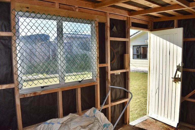 Photo of property in 17 Gawler Street, Te Horo Beach, Otaki, 5581