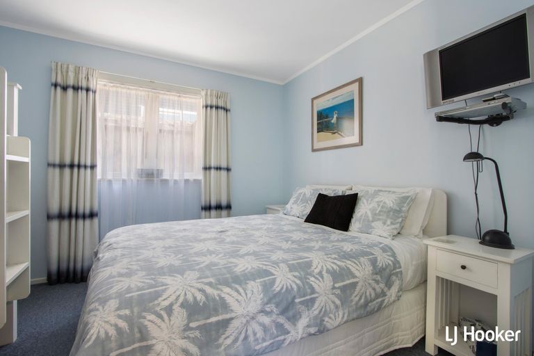 Photo of property in 20 Marine Avenue, Waihi Beach, 3611