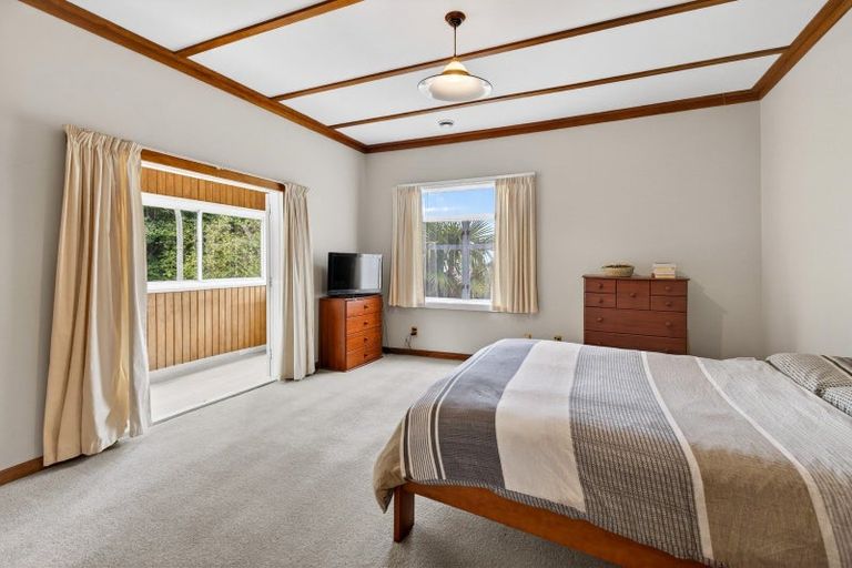 Photo of property in 10 Milton Road, Bluff Hill, Napier, 4110