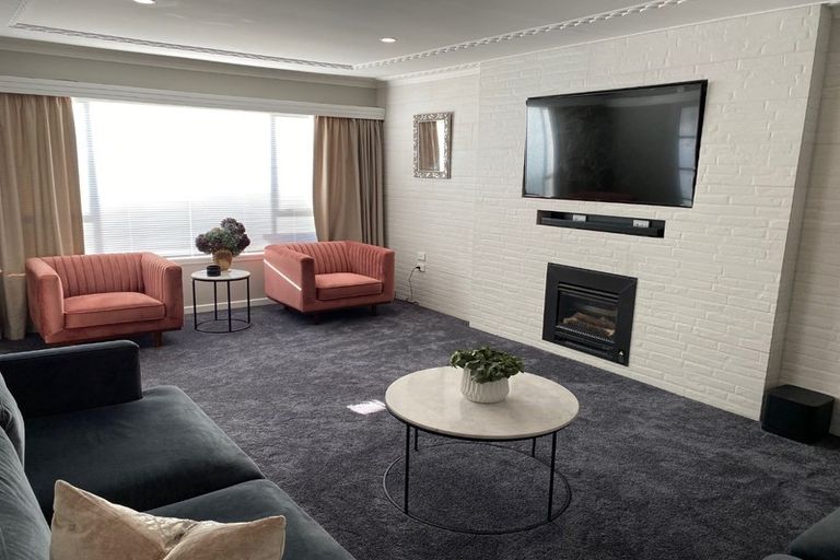 Photo of property in 65 Govett Avenue, Frankleigh Park, New Plymouth, 4310