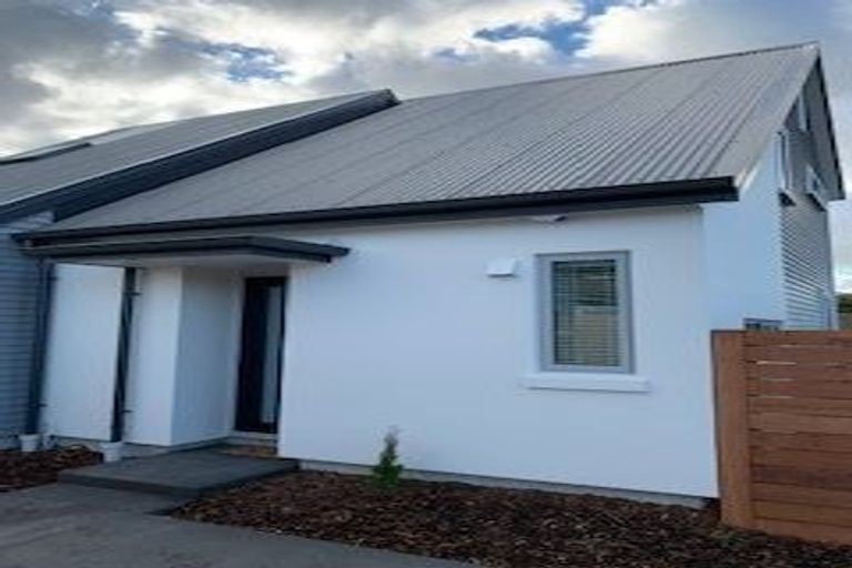 Photo of property in 17 Sherborne Street, St Albans, Christchurch, 8014