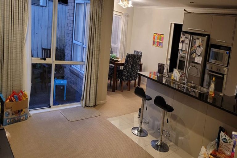 Photo of property in 4 Stamford Crescent, Flat Bush, Auckland, 2019