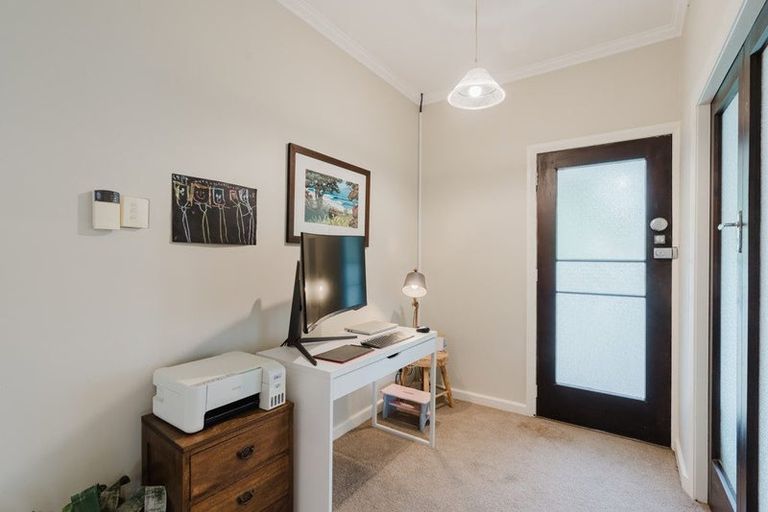 Photo of property in 37 Storey Avenue, Forest Lake, Hamilton, 3200