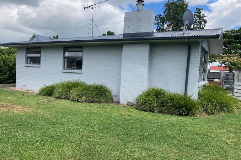 Photo of property in 98 Arnold Street, Leamington, Cambridge, 3432