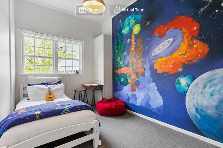 Photo of property in 69 Balmain Road, Birkenhead, Auckland, 0626