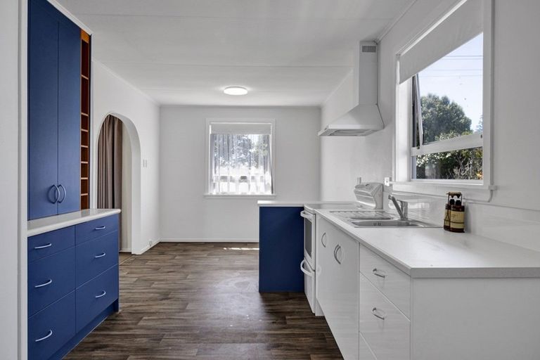 Photo of property in 133 Broadway, Waitara, 4320