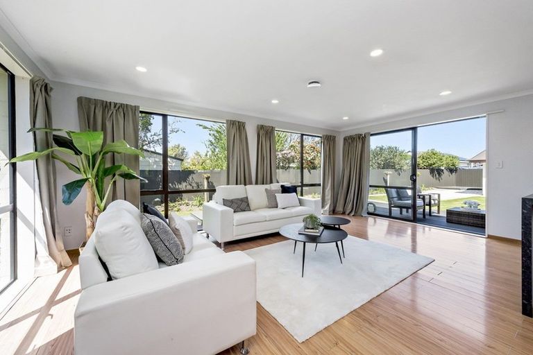 Photo of property in 4 Cicada Place, Hei Hei, Christchurch, 8042