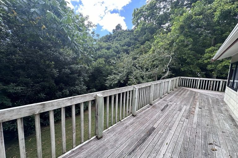 Photo of property in 48 Banyan Drive, Totara Heights, Auckland, 2105