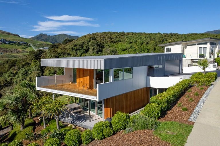 Photo of property in 33 Highview Drive, Wakatu, Nelson, 7011