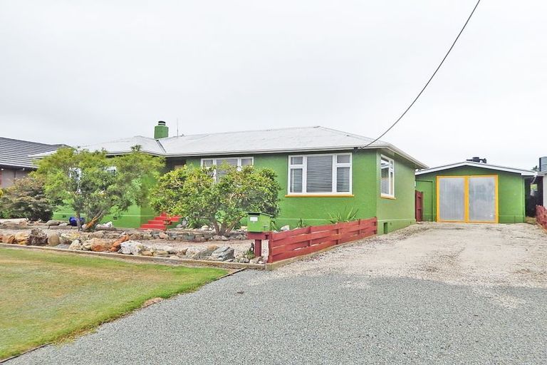 Photo of property in 8 London Street, Weston, Oamaru, 9401